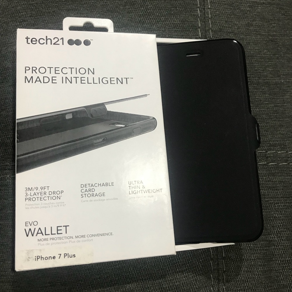 Tech21 Evo Wallet for iPhone 7 Plus
